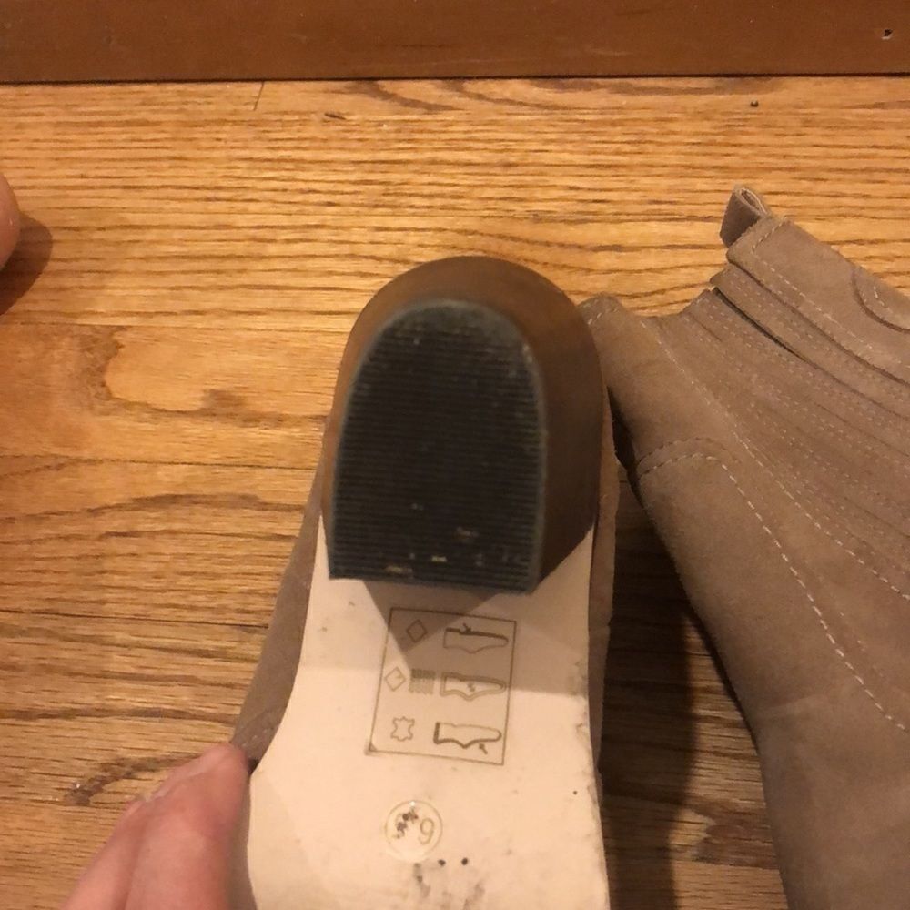 Sole Society tan heeled booties - Picture 9 of 10